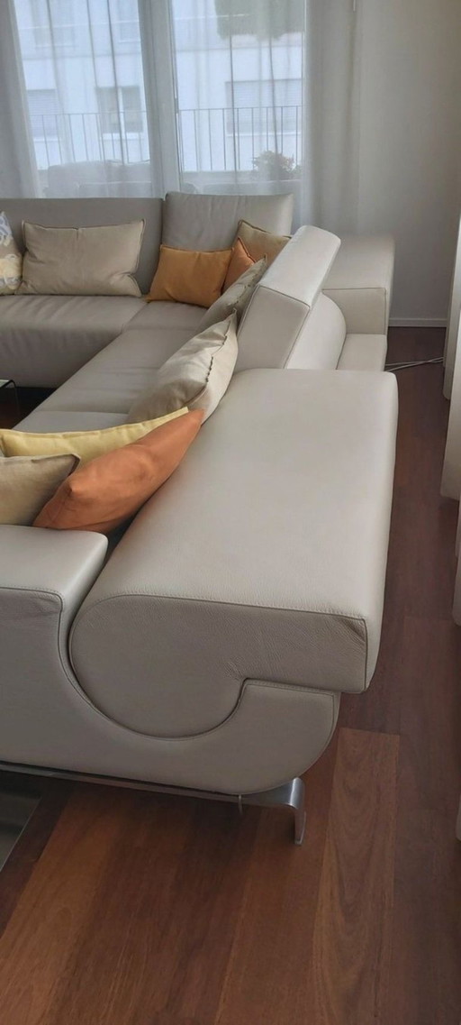 Sofá esquinero exclusivo Leolux B-Flat Design en perfecto estado. – hoekbanken, Aluminium (photo 2 of 8)