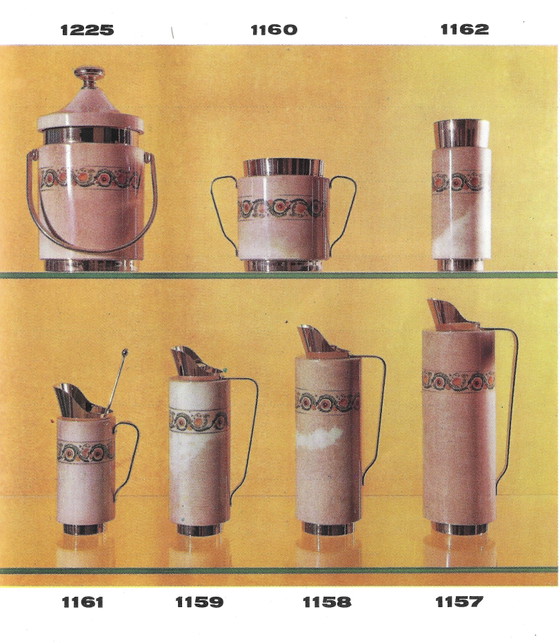 Termos Aldo Tura Mod. 1157D in pergamena di capra con fregio decorativo, 1970 – Carrelli bar, Leather (photo 2 of 21)