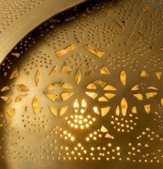 Lampadario marocchino in ottone cesellato a mano, Dorato (foto 4 di 5)