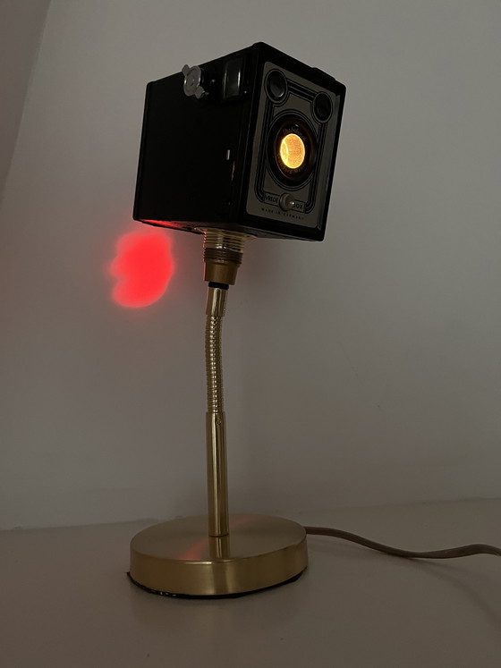 Image 1 of Unique vintage box camera lamp on a ‘golden’ lamp base