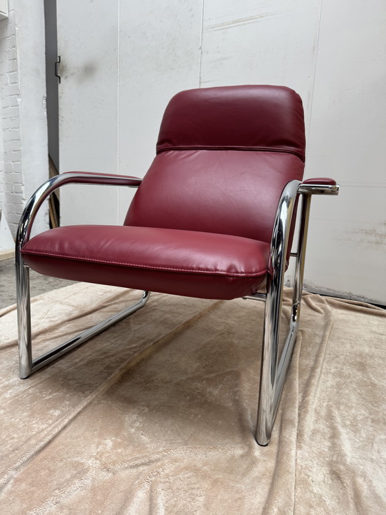 Image 1 of Fauteuil vintage des années 80 en cuir rouge italien