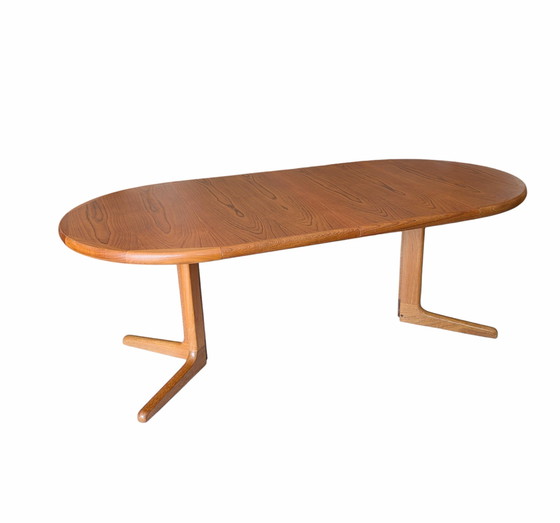 Image 1 of Table de salle à manger ronde extensible vintage en teck danois