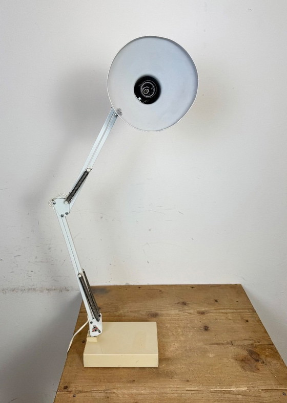 Image 1 of Lampada da tavolo vintage bianca da architetto italiano, anni '70