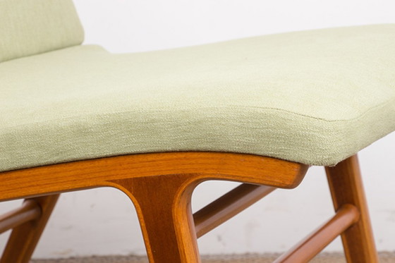 Image 1 of 2-seat Danish sofa in laminated beech and mahogany Model AX by Peter Hvidt and Orla Mogaard-Nielsen for Fritz Hansen 1960
