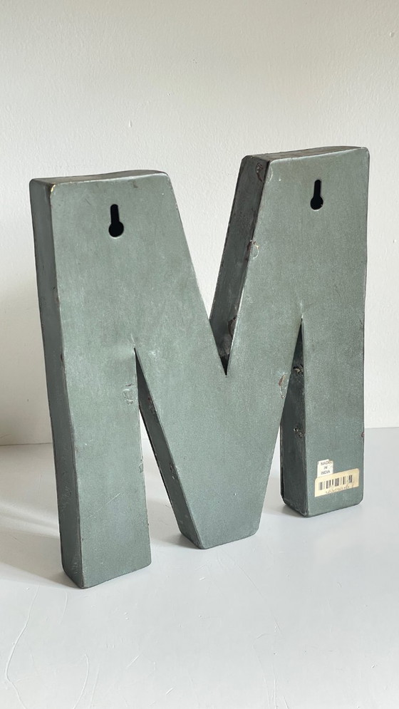 Image 1 of Lettre M Métal  Vintage