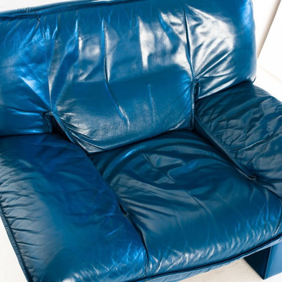 Poltrona e pouf vintage in pelle blu di Nicoletti Salotti - Italia anni '80 – Avanti - Italia, Poltrone (photo 17 of 21)