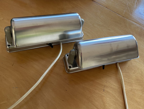 Image 1 of 2 wandlampjes verchroomd