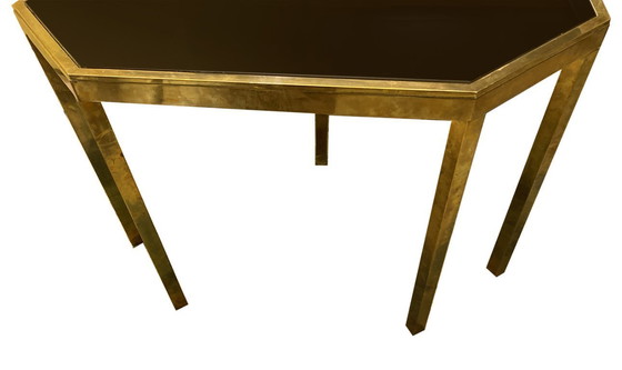 Image 1 of Table de salon en laiton massif et opaline noire. 1970
