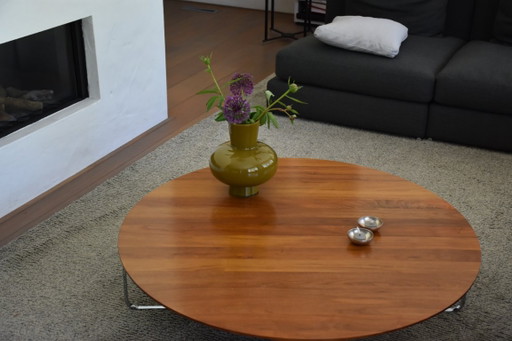 Salontafel Flint van Montis - modern, stijlvol en ruimtelijk