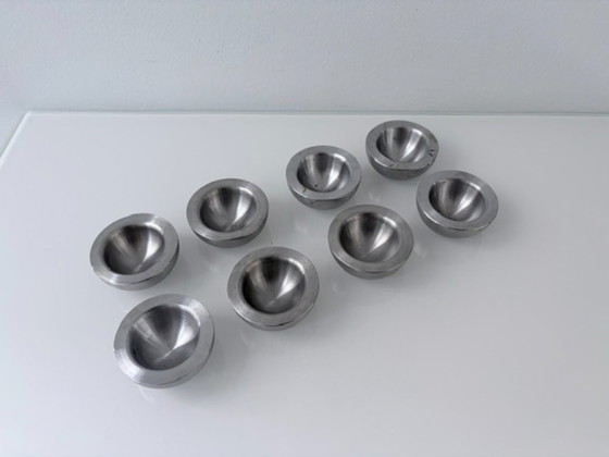 Set of 8 Stainless Steel Egg Cups – Minimalist Design – Table accessories, rvs (photo 6 of 10)