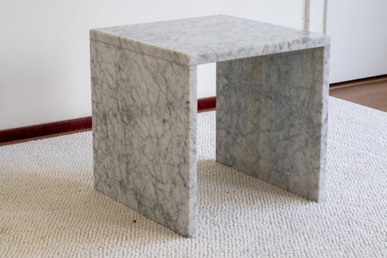 Tavolino in marmo di Carrara, Tavolini, Bianco, Modern (foto 3 di 5)