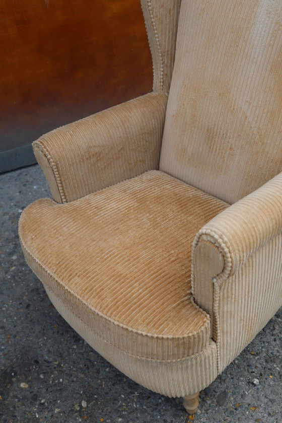 Image 1 of Fauteuil d'oreille confortable. Entièrement restauré avec une côte de chameau.