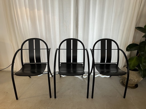 Maga chairs by Takao Hirai – eetkamerstoelen, Metal