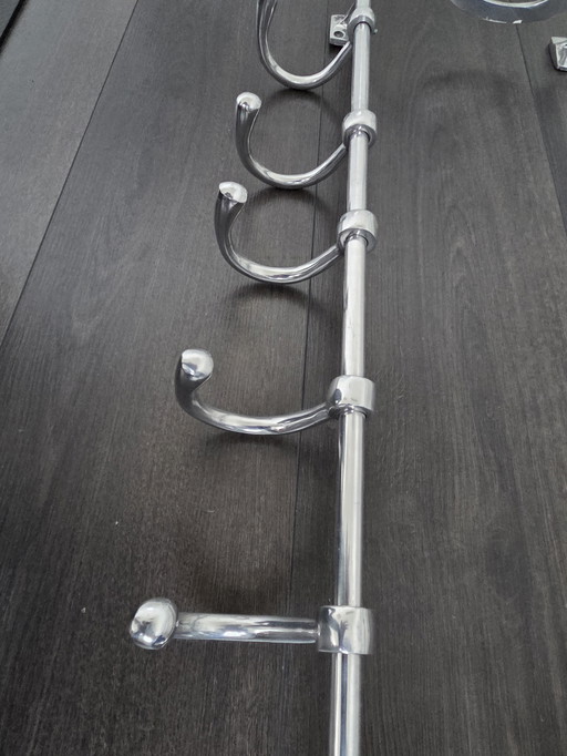 Porte-manteau Art Déco en aluminium français