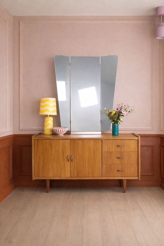 Image 1 of Coiffeuse vintage avec miroir amovible