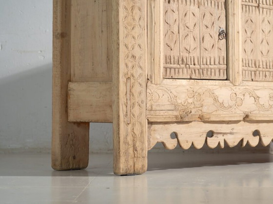 Credenza antica intagliata in legno di abete – Cina, c. 1920 – Credenze, Iron (photo 17 of 40)
