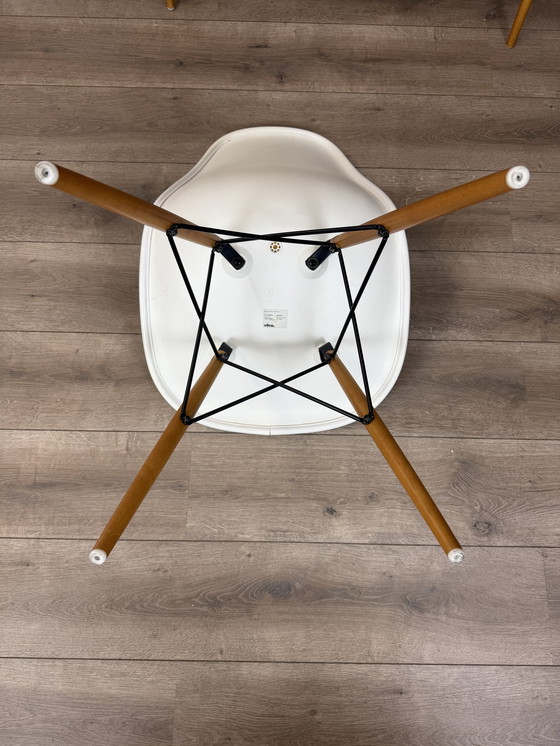 Image 1 of VITRA DSW dining chair