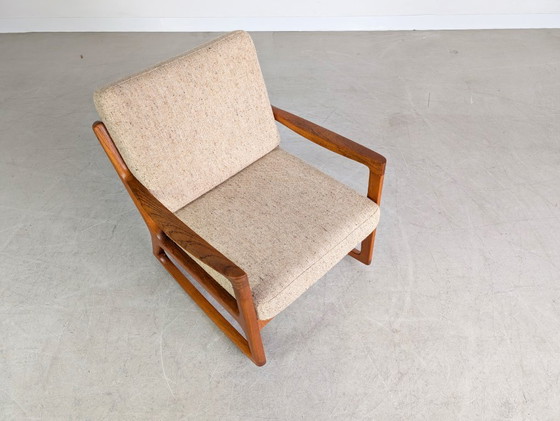 Image 1 of Sedia a dondolo France & Søn Senator Ole Wanscher in teak della metà del secolo