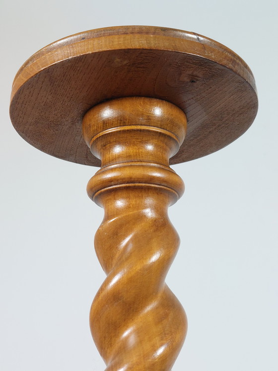 Image 1 of Colonne à fleurs vintage en bois tourné, support à fleurs, pilier