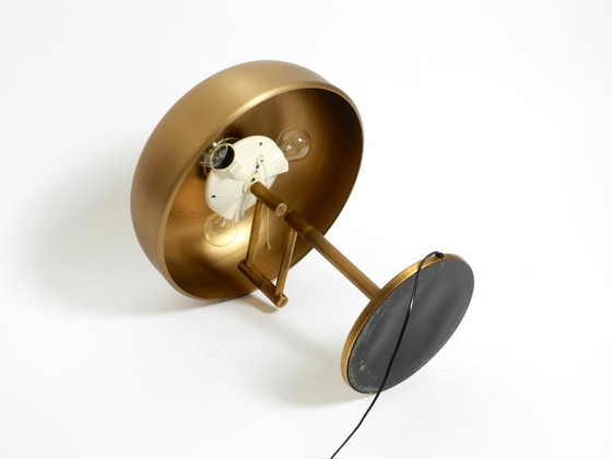 Image 1 of Straordinaria lampada da tavolo XXL in ottone di Staff del 1960 con snodo girevole