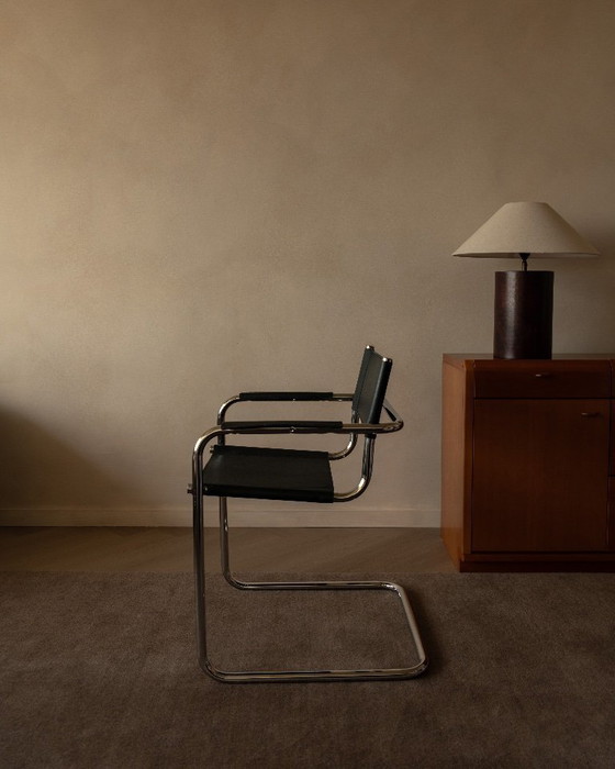 Image 1 of Vintage Bauhaus chrome leather cantilever chair – Mart Stam / Marcel Breuer style