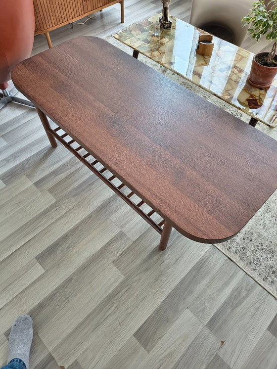 Image 1 of Couchtisch im Mid-Century-Stil | Buchenfurnier