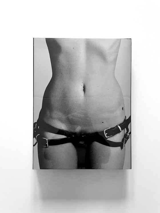 Image 1 of Taschen - Sammlerstück Mert Alas / Marcus Piggott