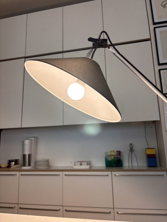 Image 1 of Lampada Aggregato con morsetto Enzo Mari e Giancarlo Fassina per Artemide 1974 Metallo plastica grigia Vintage