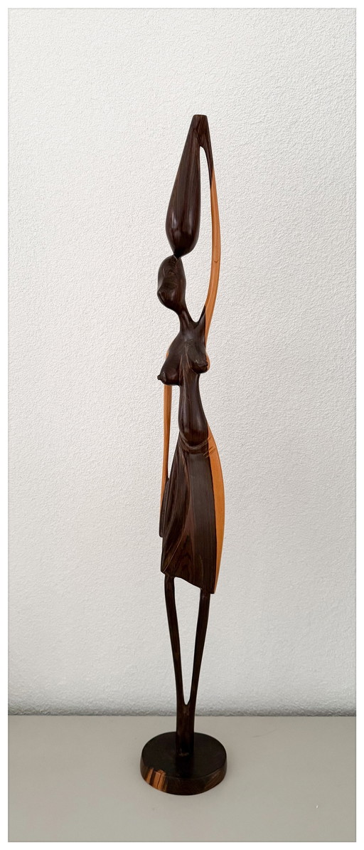 Slank ebbenhouten beeld – modern sculpturaal object (1996)