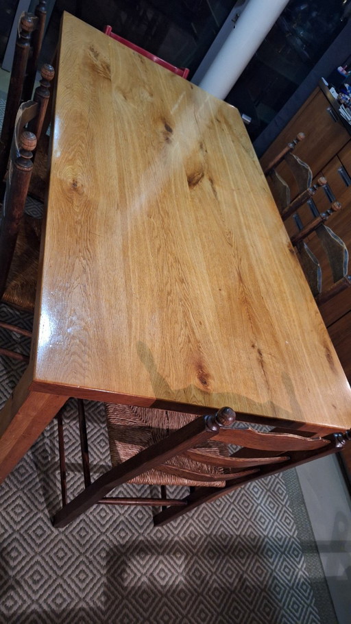 Mooie eiken eettafel 180 × 90