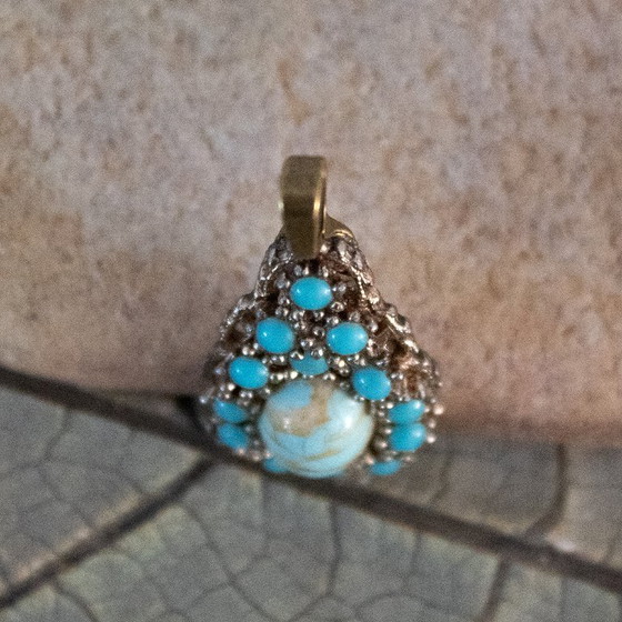Image 1 of Pendentif vintage en forme de larme, turquoise dans un métal argenté