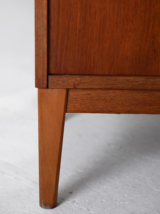 Image 1 of Bibliothèque scandinave en teck avec portes battantes