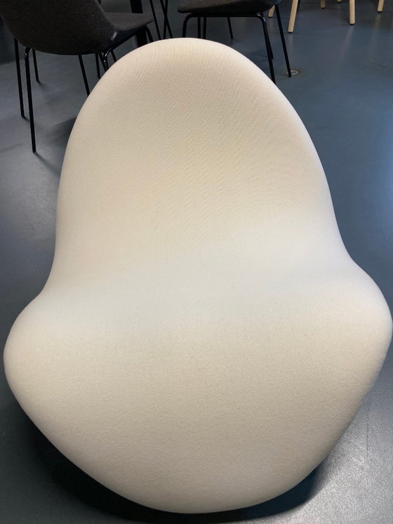 Image 1 of Artifort Tongue armchair