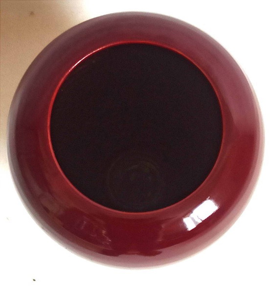 Image 1 of Jarrón de cerámica color burdeos Altura 30 cm