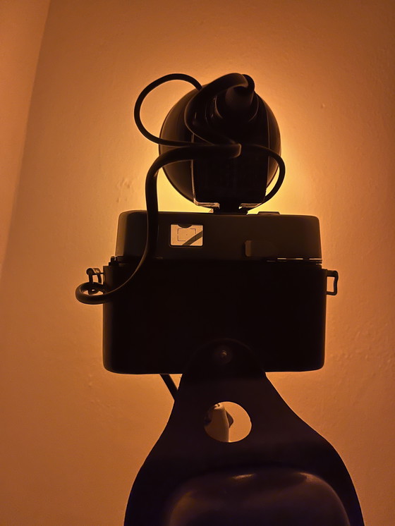 Image 1 of Unieke lamp gemaakt van retro Voigtländer camera 