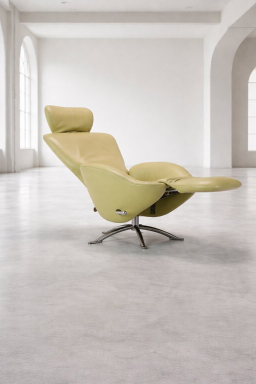 Fauteuil inclinable Cassina Dodo – conçu par Toshiyuki Kita