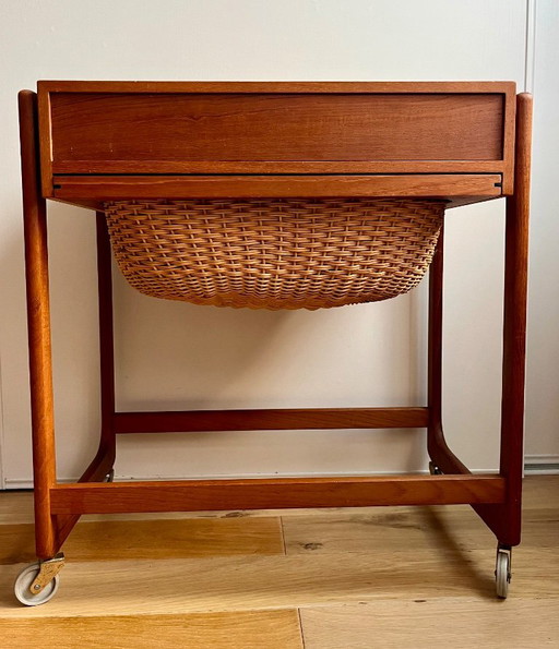 Dänischer Rolltisch – bijzettafels, Rattan, Wood