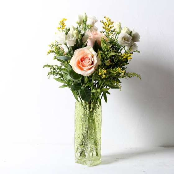 Image 1 of Vintage Scandinavian Lime Glass Vase / Rune Strand for Sea Kosta Glasbruk / 1970s