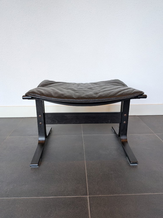 Image 1 of Poggiapiedi "Siesta" di Ingmar Relling per Vestlandske