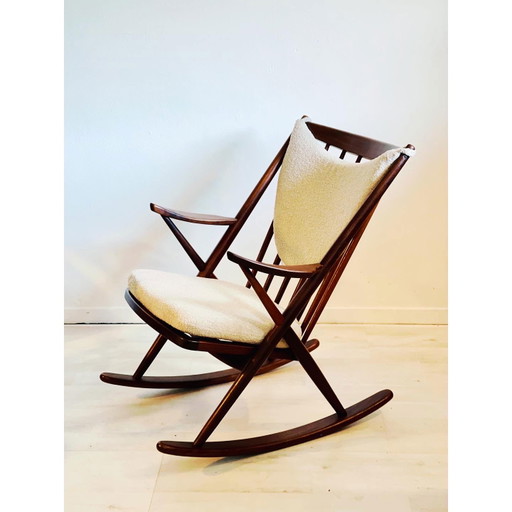 Sedia a dondolo in teak Bramin di Frank Reenskaug