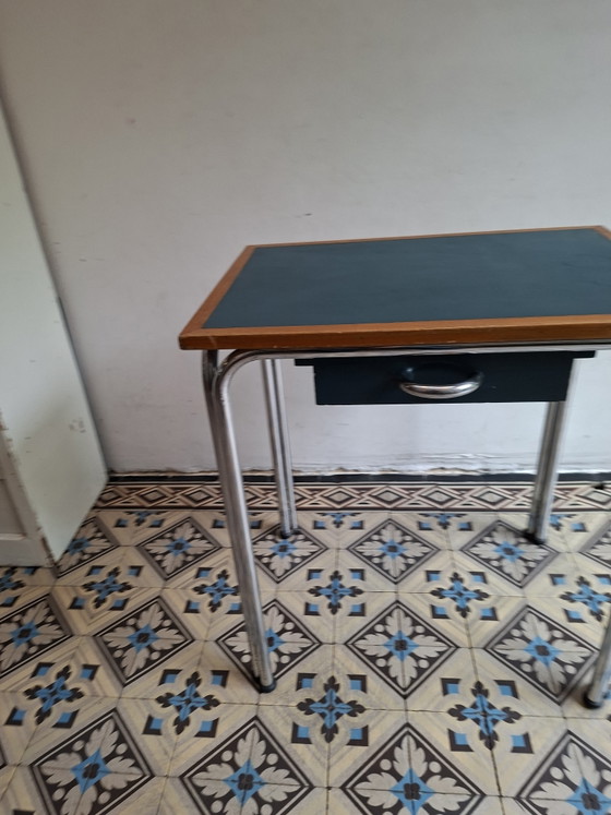 Petit Bureaux Vert, Années Cinquante – Metal, Wood (photo 3 of 9)