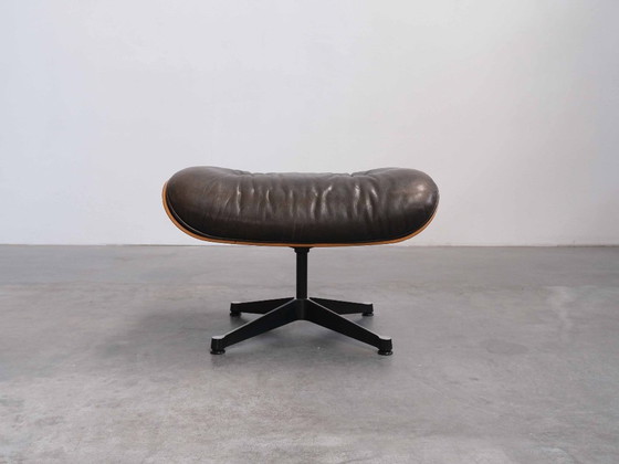 Vintage Eames Lounge Chair & Ottoman – Vitra – Fauteuils, Leather, Wood (photo 14 of 21)