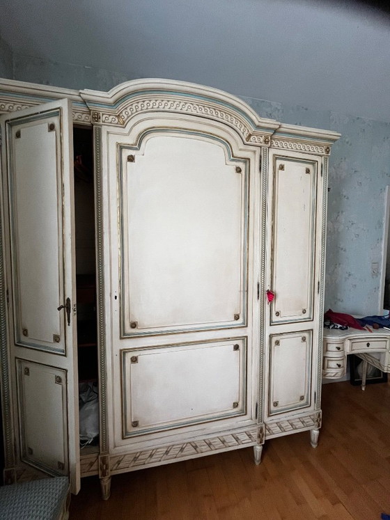 Schlafzimmer-Set im Stil Louis XV. – Kleiderschränke, Wood (photo 3 of 5)
