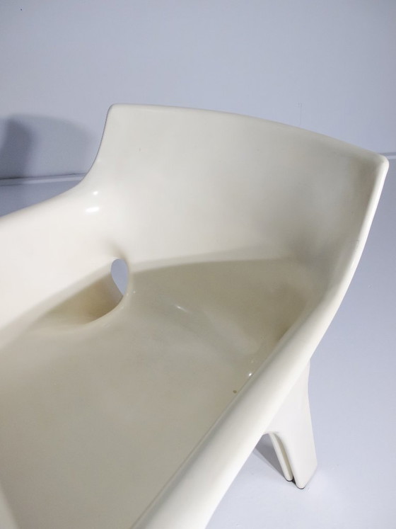 Image 1 of ARTEMIDE GAUDI STOEL van Vico Magistretti / CRÈME / PATENT AANGEVRAAGD