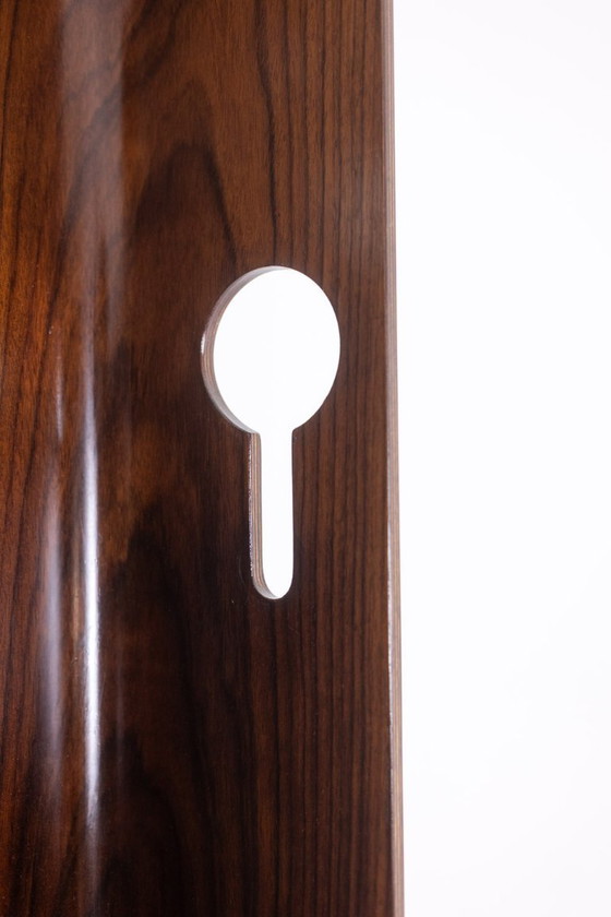 Image 1 of Carlo di Carli. Garderobenständer aus Palisanderfurnier. 1960er Jahre.