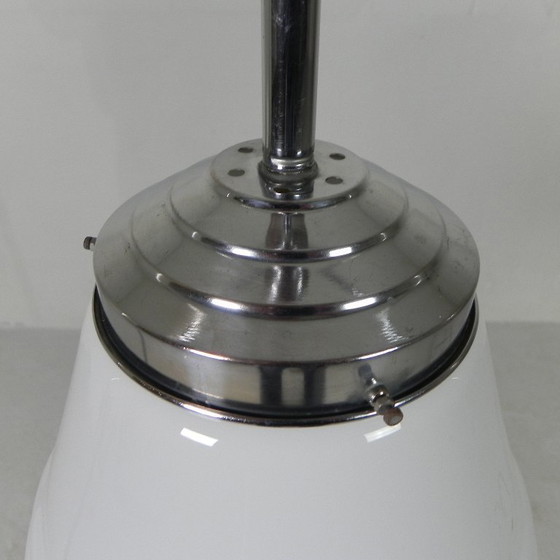 Image 1 of Art Deco hanglamp met opaline kap, jaren 30