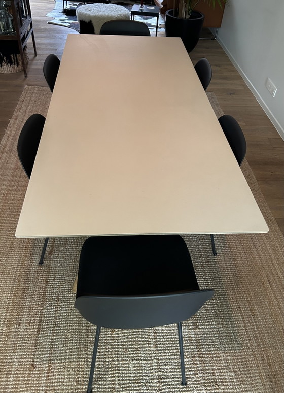 Image 1 of 6 x Muuto Fiber Side Tube Stühle