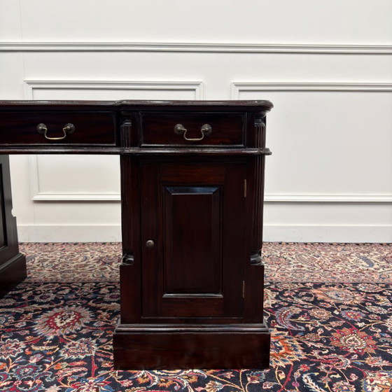 Classic English Desk Green Leather – Wood (photo 11 of 19)