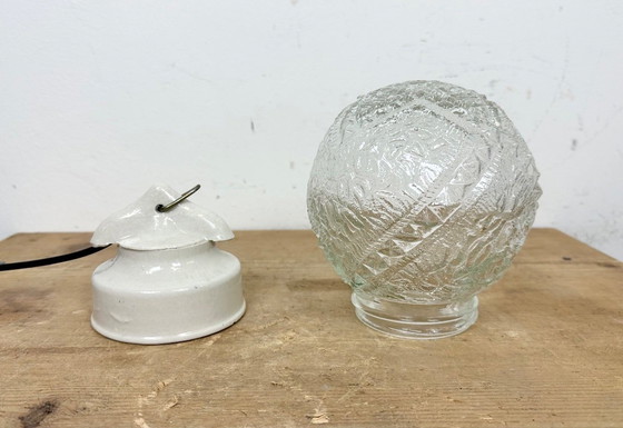 Image 1 of Vintage witte porseleinen hanglamp, jaren 70