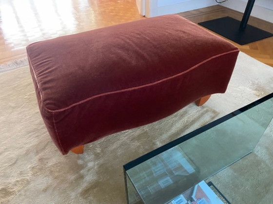 Image 1 of Deux canapés Giorgetti avec pouf